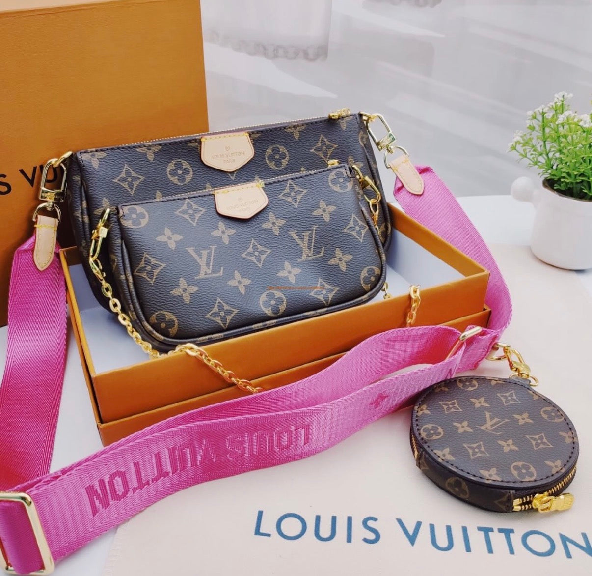 The Triple Threat Crossbody : Pre-Order